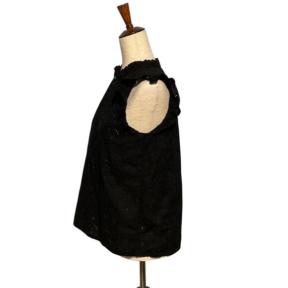 Loft Eyelet Ruffle Split Neck Shell Top Medium - Picture 6 of 11